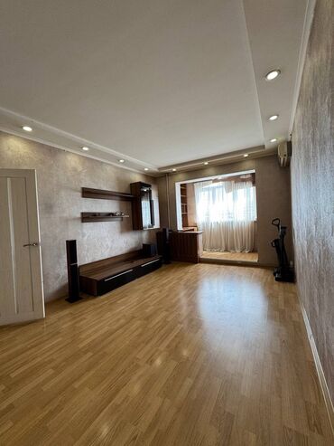 куплю квартиру 2 комнатную: 2 комнаты, 52 м², 106 серия, 7 этаж, Евроремонт