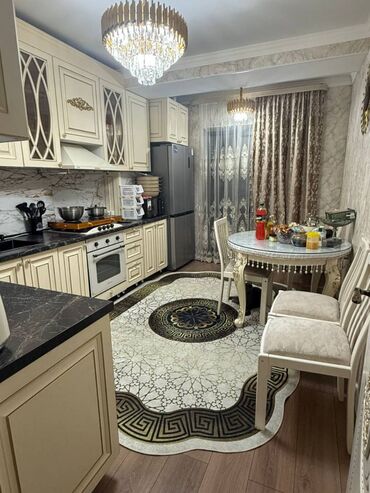 6 микрорайон квартира: 3 комнаты, 75 м², Элитка, 6 этаж, Евроремонт