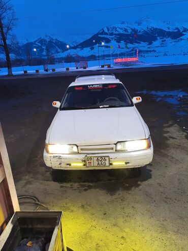 Mazda: Mazda 626: 1989 г., 2 л, Механика, Бензин, Универсал