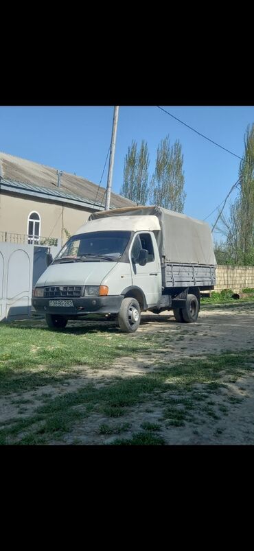 Грузовики: 1998 г., мотор 2.3 л, Новый