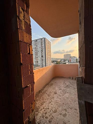 tarqovuda satilan evler: 2 otaqlı, Yeni tikili, 86 kv. m — 7