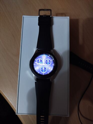 Наручные часы: Продается Часы Samsung Watch SM-R800. Торг имеется. Часы находятся в