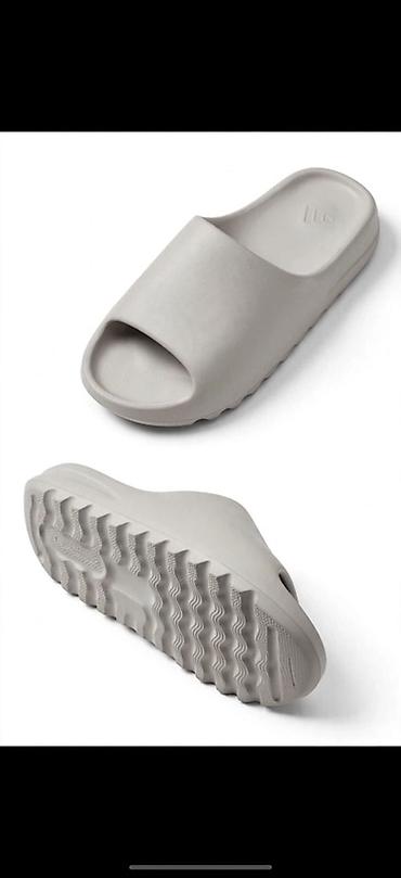 planika kucne papuce: Unisex klompe-papučе za svakodnevno nošenje - Dizajn: moderna „slide“ — 2