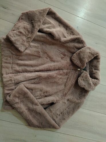 Ostala ženska odeća: Prodajem garderobu svoju I od svoje dece. Za cene pišite. Pozzz — 3