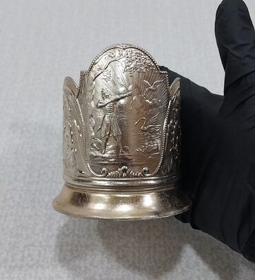 Stəkanlar: Stəkanlar, rəng - Qızılı, 6 ədədli dəst, SSRİ — 8