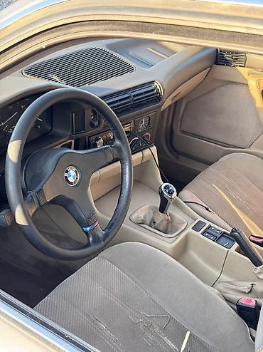 e klass: BMW 525: 1988 г., 2.5 л, Механика, Бензин, Седан — 10