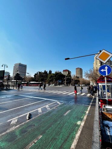 Uzunmüddətli kirayə mənzillər: 28 May,Səməd Vurğun bağının yanı. (Dilarə Əliyeva küc) 6 mərtəbəli — 3