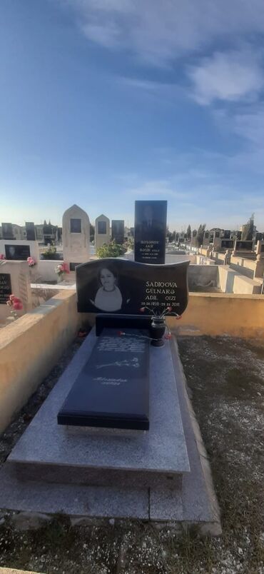 Başqa xidmətlər: Hər növ qəbir daşlarının sifarişi və guraştirmasi qəbul olunur — 8