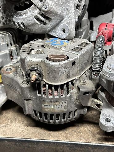 Генератор Toyota (DENSO), 12V. Описание и особенности: - Оригинальный