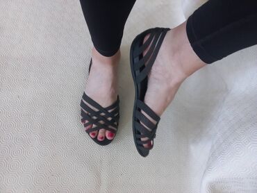 sandale sa pertlama: Sandale, Crocs, 40