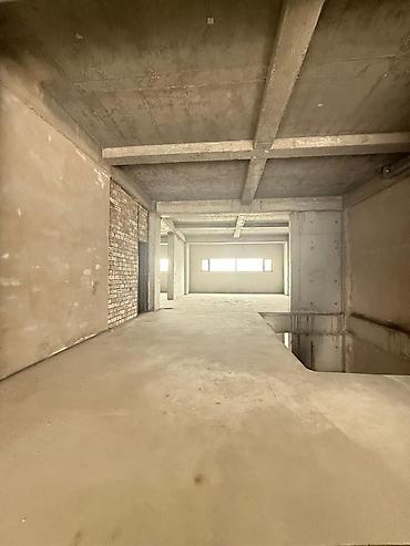 1: Продажа магазинов В жилом доме, 340 м², 1 этаж — 8