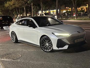 Changan: Changan Uni-V: 1.5 l | 2023 il 82000 km Sedan — 5