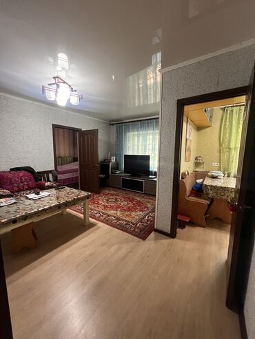 квартира бишке: 2 комнаты, 43 м², Хрущевка, 1 этаж, Косметический ремонт