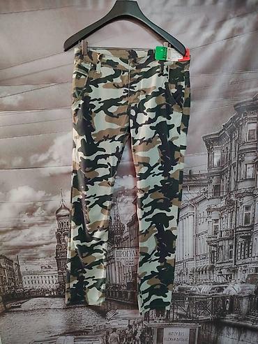 aksa: Maskirne pantalone – slim/skinny kroj - Uzorak: klasični woodland — 2