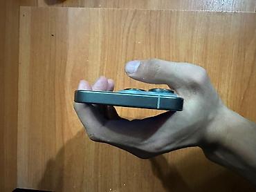 iphone cs: IPhone 16 Pro, Б/у, 256 ГБ, Серебристый, Чехол, 92 % — 8