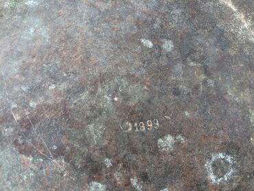 Digər əntiq əşyalar: Весы античные 1899 года. Азербайджан. В прекрасном состояние. Чаши — 11