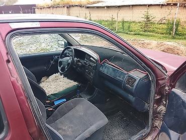 385 55: Volkswagen Vento: 1992 г., Седан — 1