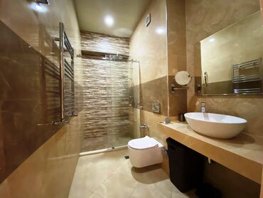 Uzunmüddətli kirayə mənzillər: Xətai metrosu yaxınlığı 19 mərtəbəli binanın 19-cu mərtəbəsi ümumi — 10