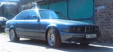 BMW: BMW 320: 1989 г., 2 л, Механика, Бензин, Седан