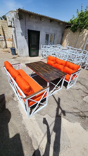divan mebel: Açıq hava üçün mebel dəsti - Tərkib: 1 ədəd düzbucaqlı masa, 2 ədəd — 8