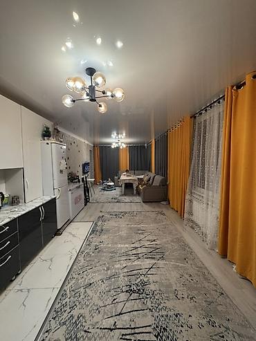 Продажа коттеджей и домов: 🔥 Шашылыш сатылат! 🔥 Эки кабаттуу, кең жана ыңгайлуу үй сатылат. Үйдө — 9