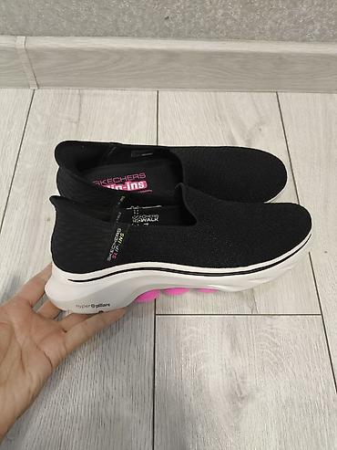 кроссовка: Кроссовки, 40.5, Skechers, Новый, цвет - Черный, Самовывоз — 3
