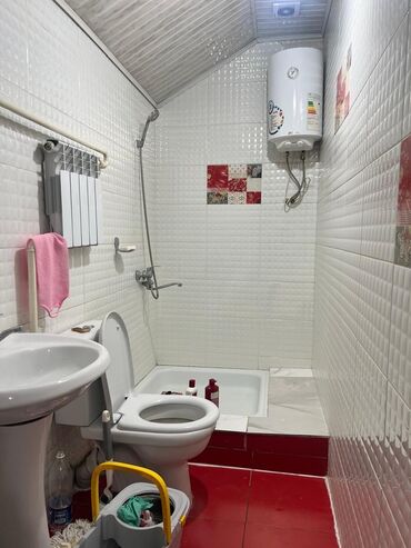 Продажа домов: Дом, 160 м², 7 комнат, Косметический ремонт — 4