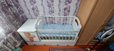 кровать трансформер бишкек в Кыргызстан | ДЕТСКИЕ КРОВАТИ: Продаю кровать трансформер, в хорошем состоянии