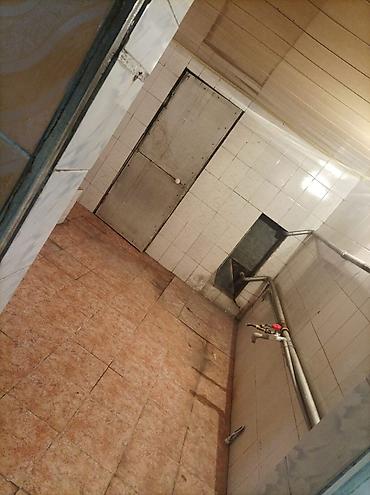 Продажа коттеджей и домов: Продается дом в г. Токмак в центре 20 соток. Дом кирпичный, отопление — 8