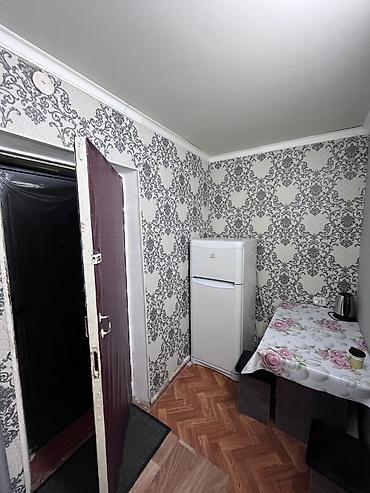 төө куш: 20 м², Жарым -жартылай эмереги бар — 8