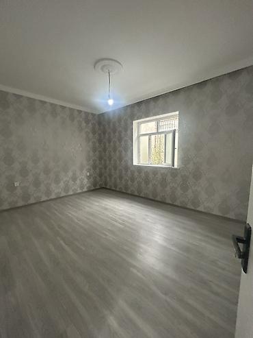 hovsan ev satilir: Hovsan qesebesinde 3 otaqli heyet evi satisa cixdi. 118 nomreli — 7