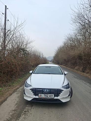 Hyundai: Hyundai Sonata: 2021 г., Бензин, Седан — 3