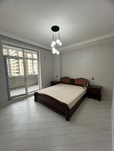 studio menzil: 3 otaqlı, 75 kv. m — 10