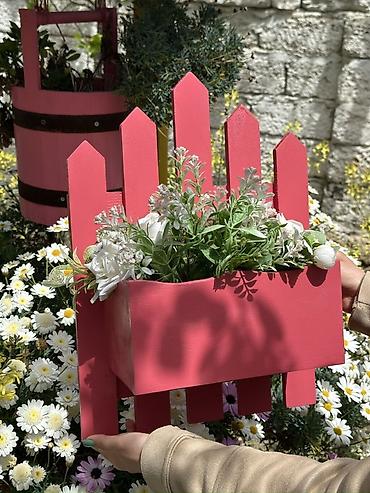 Bitkilər üçün dibçəklər: Divar üçün dekorativ taxta güldan (askılı) - Material: bərk ağacdan — 9