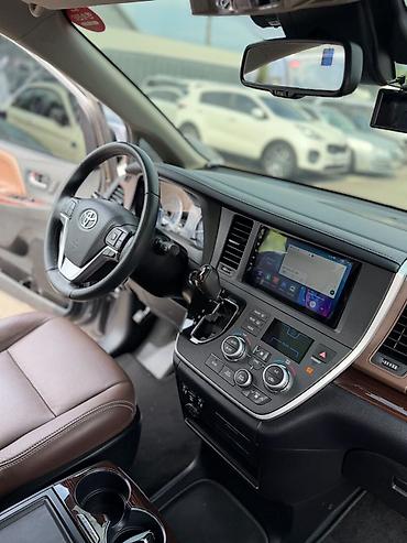 sprinter 2003: Toyota Sienna: 2019 г., 3.5 л, Автомат, Бензин, Минивэн — 3