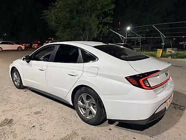 Hyundai: Hyundai Sonata: 2019 г., 2 л, Автомат, Газ, Седан — 3