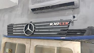 mercedes e240 kompressor: Mercedes-Benz Vito/V-Class (W638) üçün ön radiator barmaqlığı - Model — 1