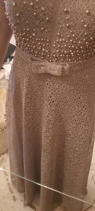 Ziyafət donları: Don 1defe nisana geyinilib.40_42razmere gedir .baha alinib.endirim -da lalafo.az — 10 Ziyafət donları: Don 1defe nisana geyinilib.40_42razmere gedir .baha alinib.endirim — 10