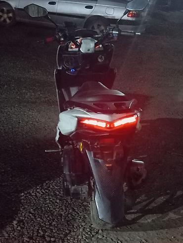 Скутеры: 150 куб. см, Бензин, Б/у — 8