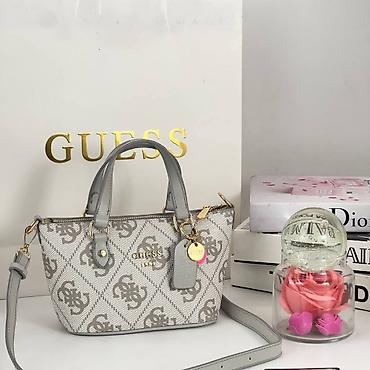 Torbe: Mini torba Guess 1981 – monogram platno - Model: mini tote/crossbody — 10