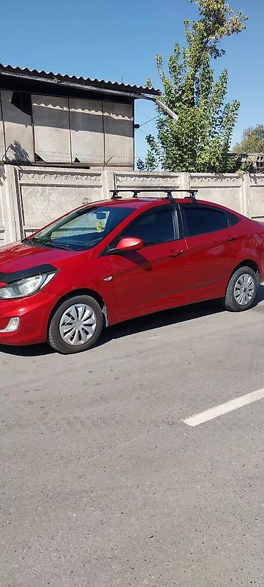 solaris accent: Hyundai Solaris: 2011 г., 1.4 л, Бензин, Седан — 3