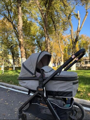 детские коляски в бишкеке фото цены: Коляска, цвет - Серебристый, Б/у