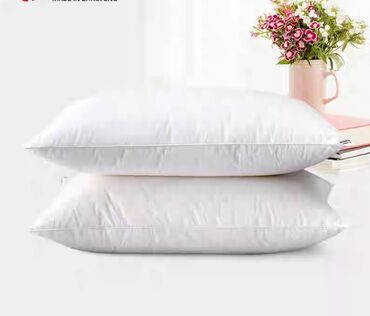 шелковое постельное белье интернете: Подушки пух 100%. Отличные подушки, натуральный наполнитель. Плюсы