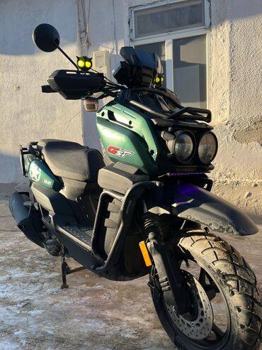 Скутеры: Макси-скутер Tank, 150 куб. см, Бензин, Б/у — 3