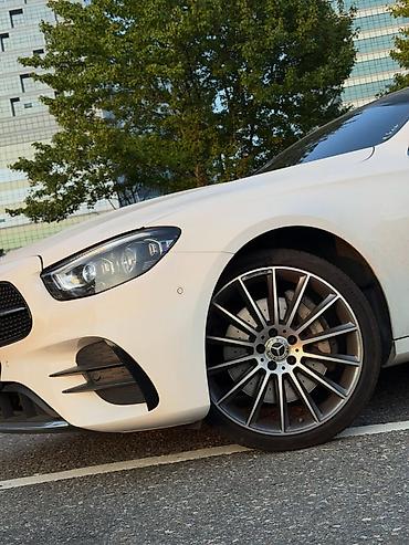 Mercedes-Benz: Mercedes-Benz E-Class: 2020 г., 2 л, Автомат, Бензин, Седан — 5