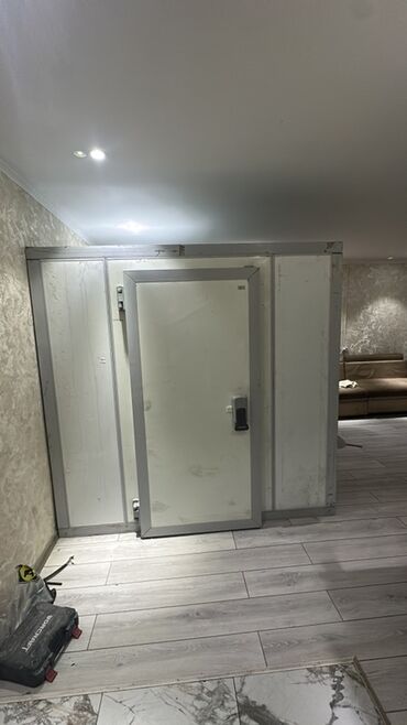 Промышленные холодильники и комплектующие: 260 * * 230 см 200, Polair, Ариада, В наличии — 7