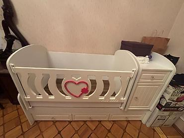 lay lay matras: Oğlan və qız üçün, İşlənmiş, Dördbucaq, Beşik, Matras ilə, Yellənmə mexanizmi ilə — 1