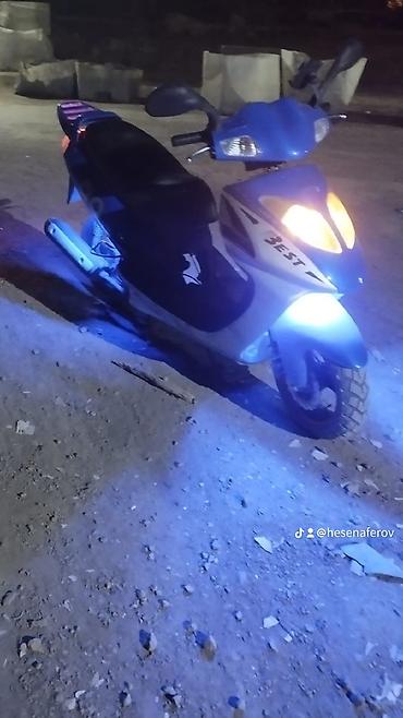 lato az: Skuter R9 – şəhər içi gediş-gəliş üçün praktik və qənaətcil model. - — 5