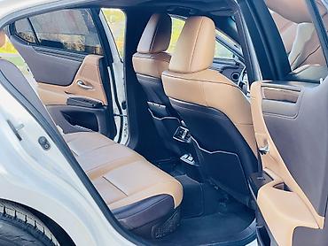 Lexus: Lexus ES: 2019 г., 2.5 л, Автомат, Гибрид, Седан — 10