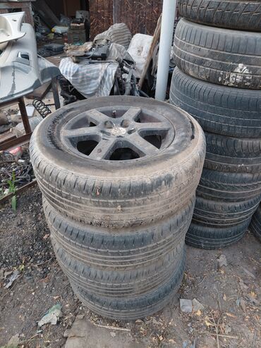 кара балта портер: Дөңгөлөктөр монтажда 215 / 65 / R 15, Жай, Колдонулган, Комплект, Жол тандабастар (АТ/МТ), Куйма, тешиктери - 5